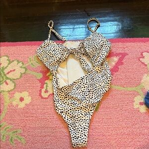 SHEIN Black and White Polka Dot One Piece Swimsuit